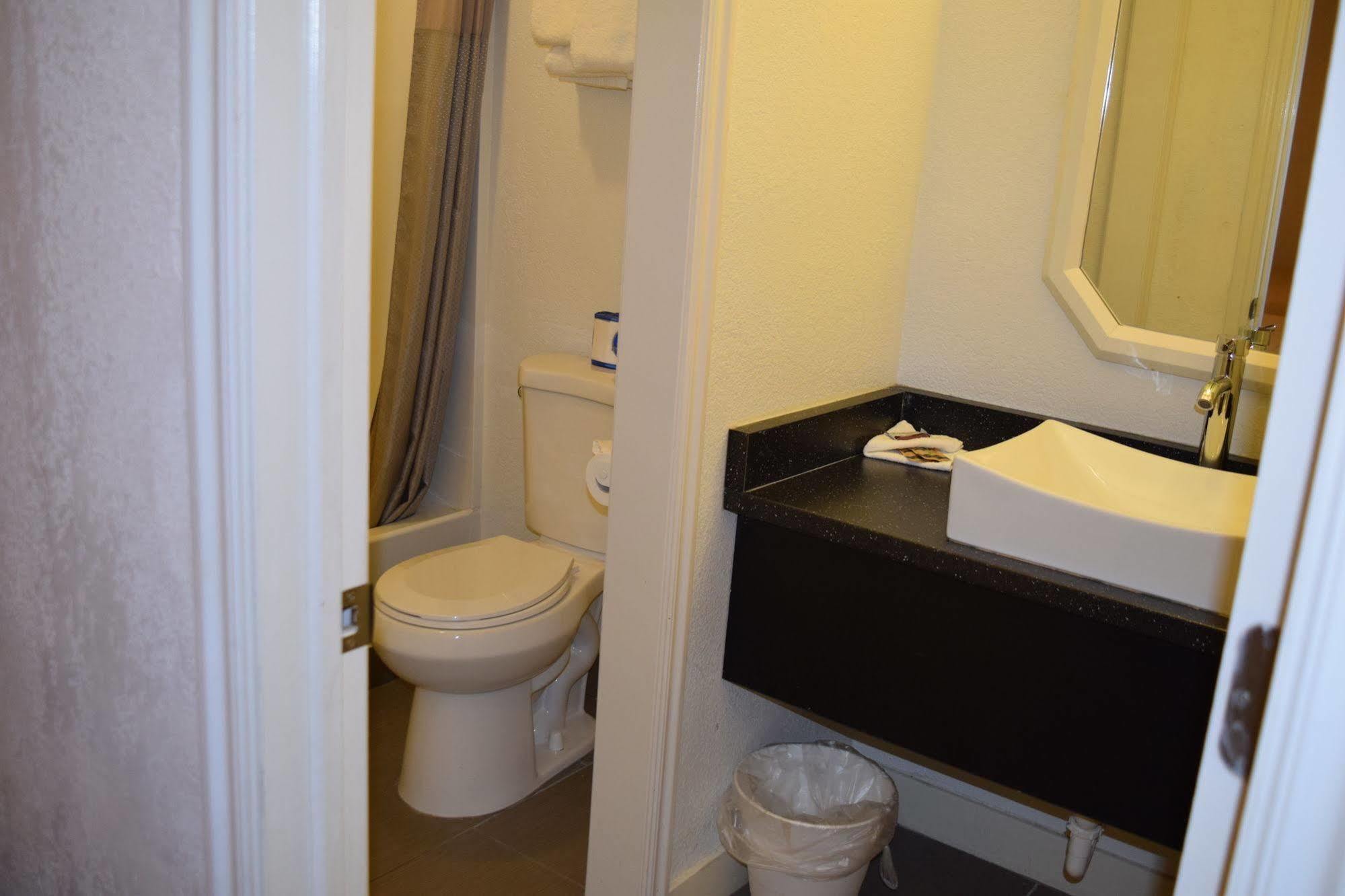 Little Suites Provo Extended Stay Eksteriør billede